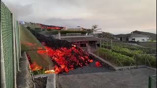 Канары. После извержения вулкана эвакуировано 5 тысяч человек.