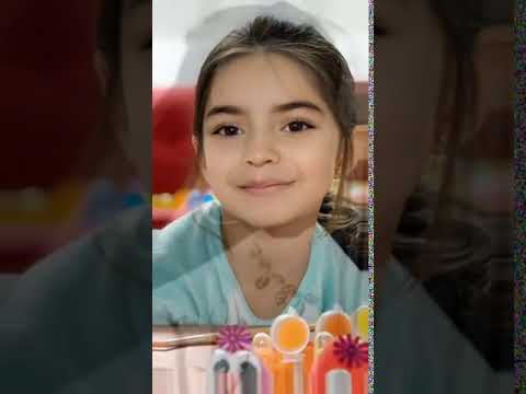 Aitana y Silvia Derbez son idénticas