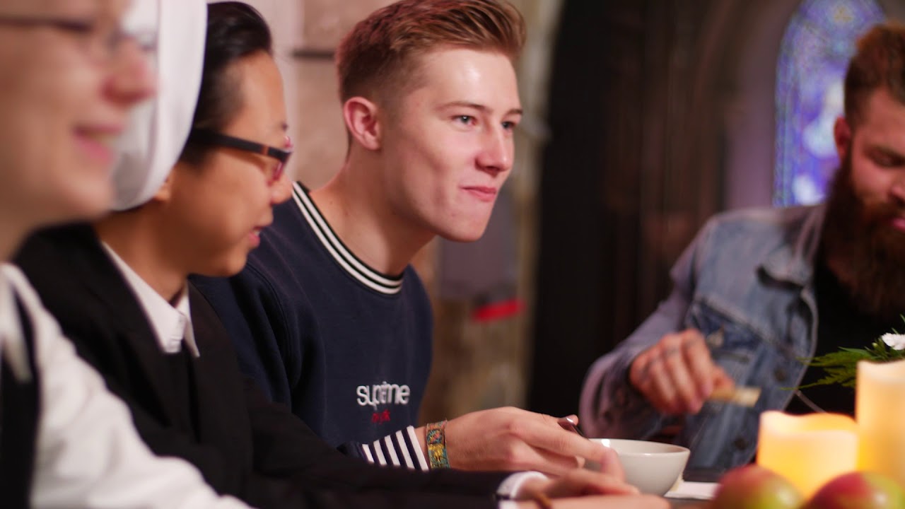 tv kanalları Welcome to NUNdos | Bad Habits, Holy Orders | Channel 5