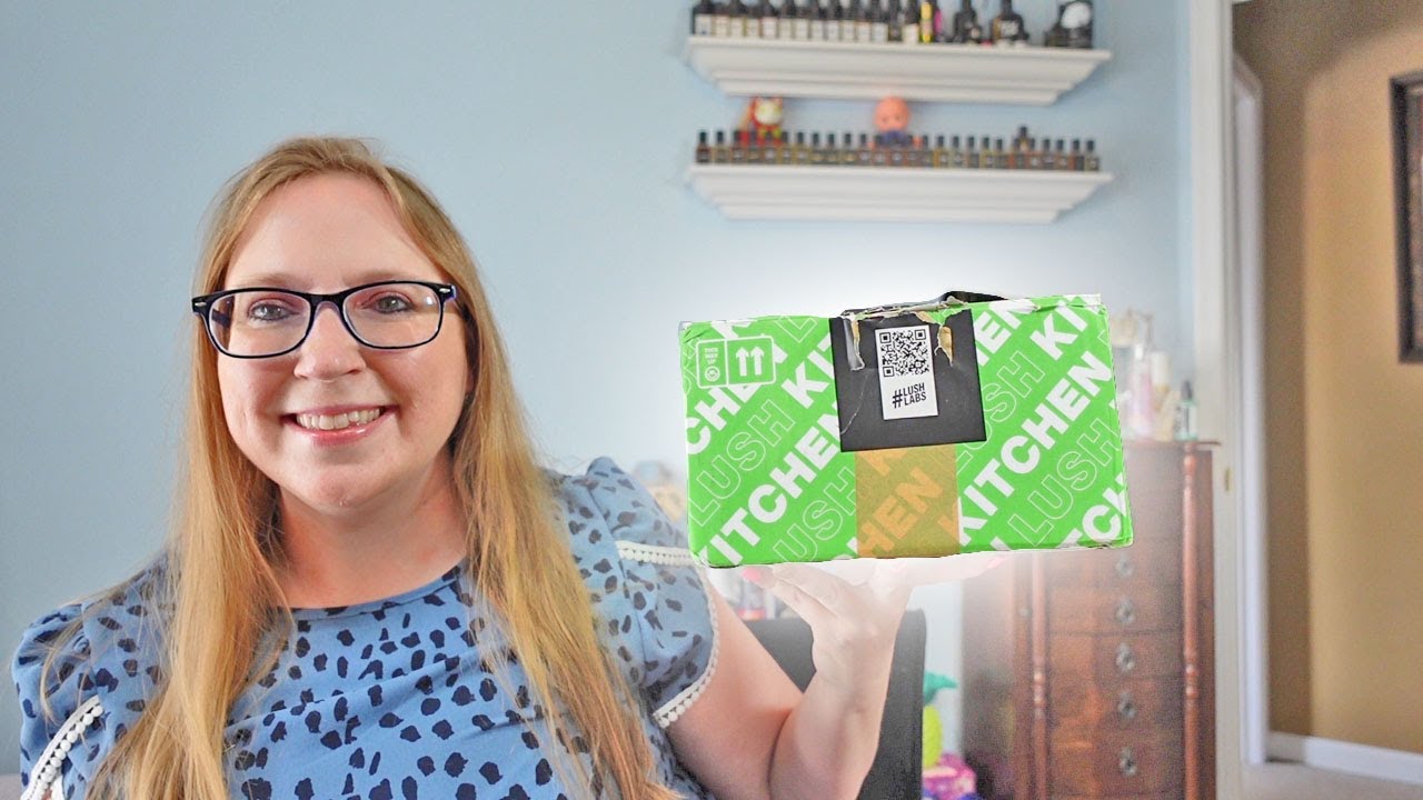 LUSH KITCHEN SUBSCRIPTION BOX AUGUST 2022 UNBOXING!