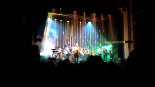 Groove Bij The Loom Of Mind