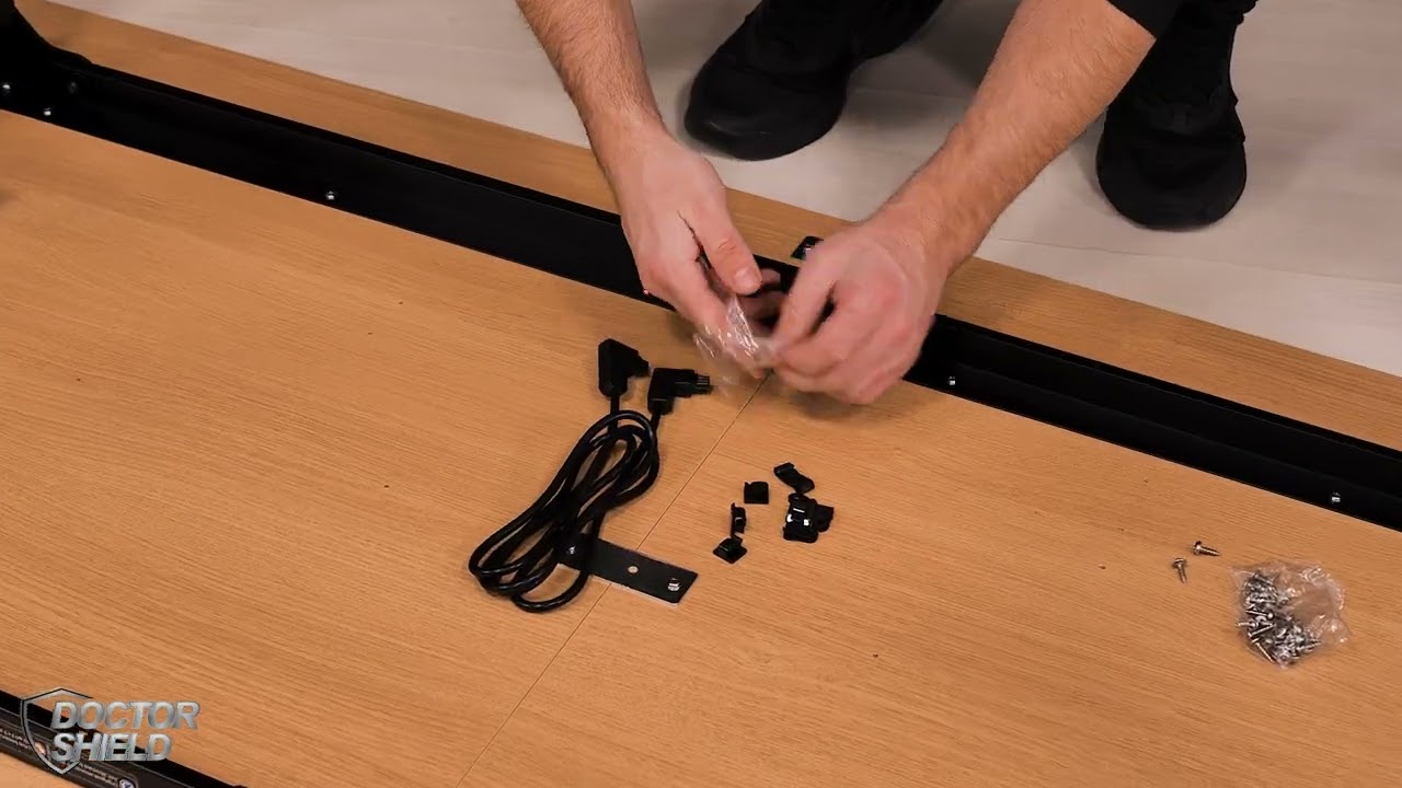 Instructiuni video pentru montaj birou gaming Nova 180