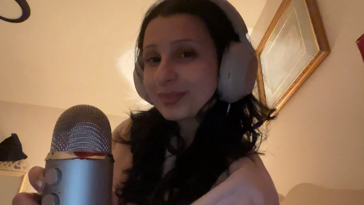 ASMR Cozy Whisper Ramble About Blue Hair🧵🩵