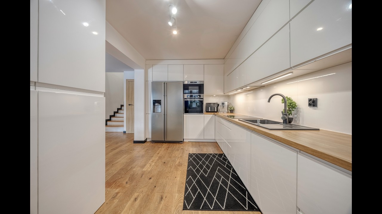 Modern, move-in-ready house with a fireplace - Дім - Продаж - Rzeszowski, Boguchwała