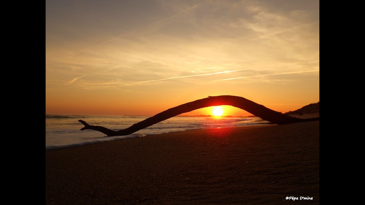 Coucher De Soleil Sur Lîle De Ré Youtube