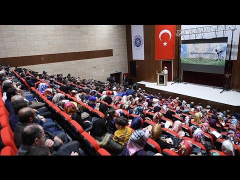 Diyanet İşleri Başkanı Görmez, Tekirdağ'da, din görevlileriyle bir araya geldi