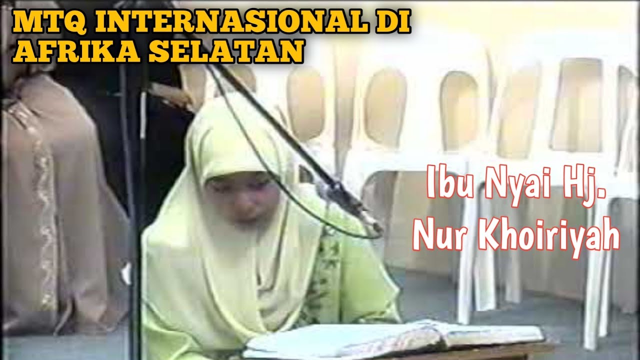 Ibu Hj. Nur Khoiriyah, di Afrika Selatan