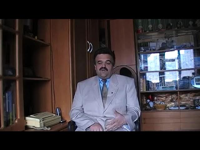 Үлкен сиськи бар томпақ брюнетки порно