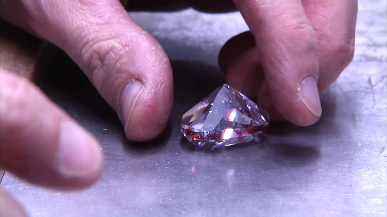 Алмазы, новые миры