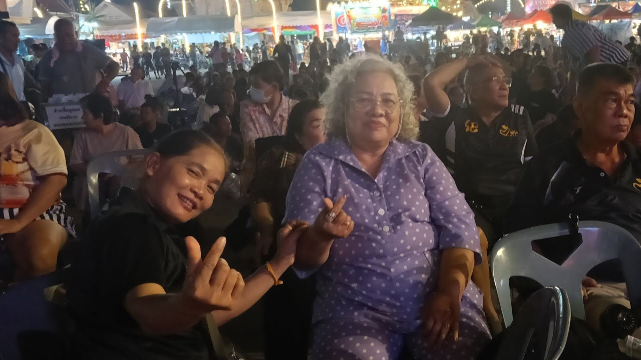 🌾💖ลูกสาวต้นข้าวมาถึงแล้วพ่อๆแม่ๆมารอตรึมฝนก็เหมือนจะตก🌾ย่าชอบเล่าFCน้องต้นขัาวสุปรียา กำลังถ่ายทอด