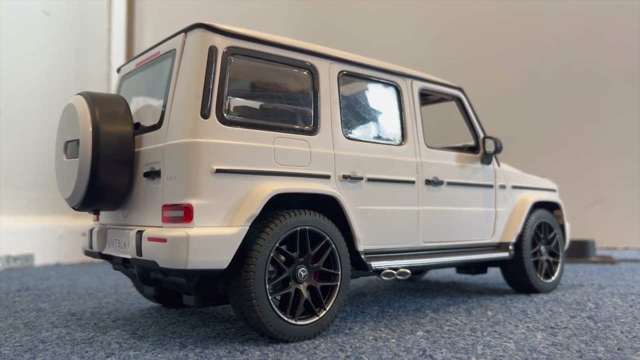 G Wagon feat. Bugzy Malone & Steve the Squirrel