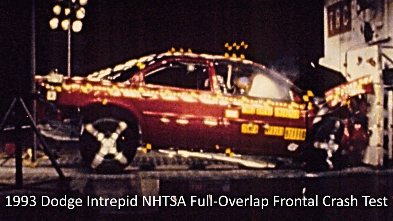 1993 Dodge Intrepid / Eagle Vision / Chrysler Concorde NHTSA Full-Overlap Frontal Crash Test