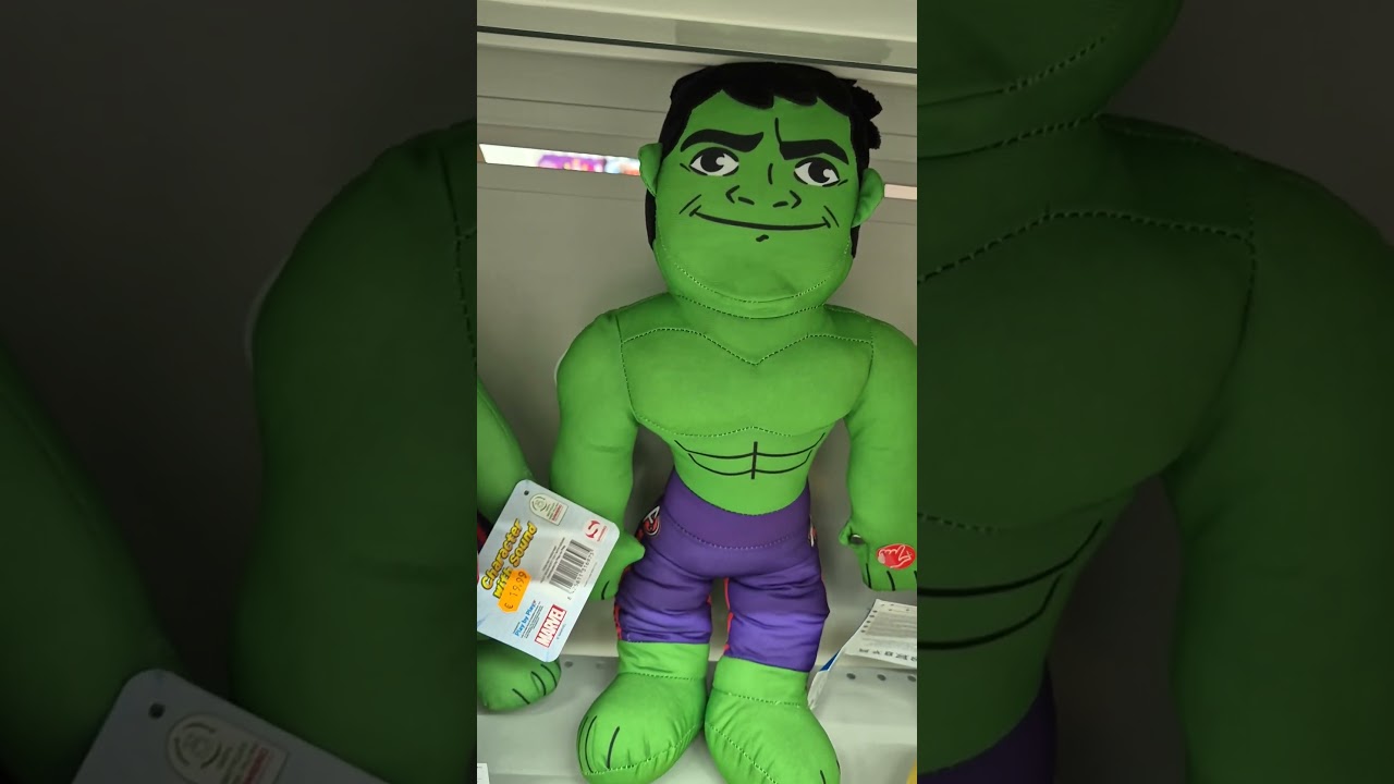 This HULK looks funny 😂