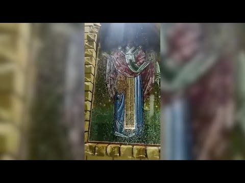 Настоящее чудо: в храме Волгоградской области замироточили иконы