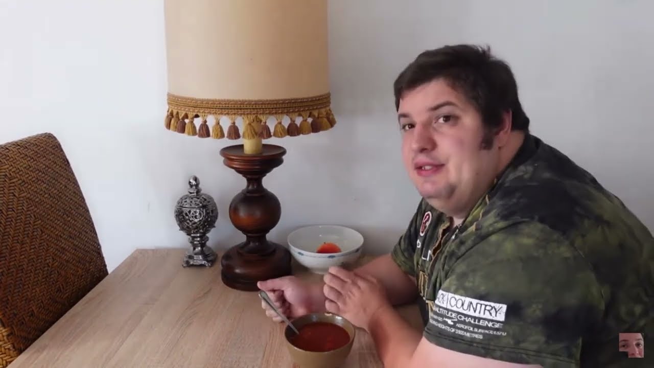 THE BRADGE EET TOMATENSOEP YouTube