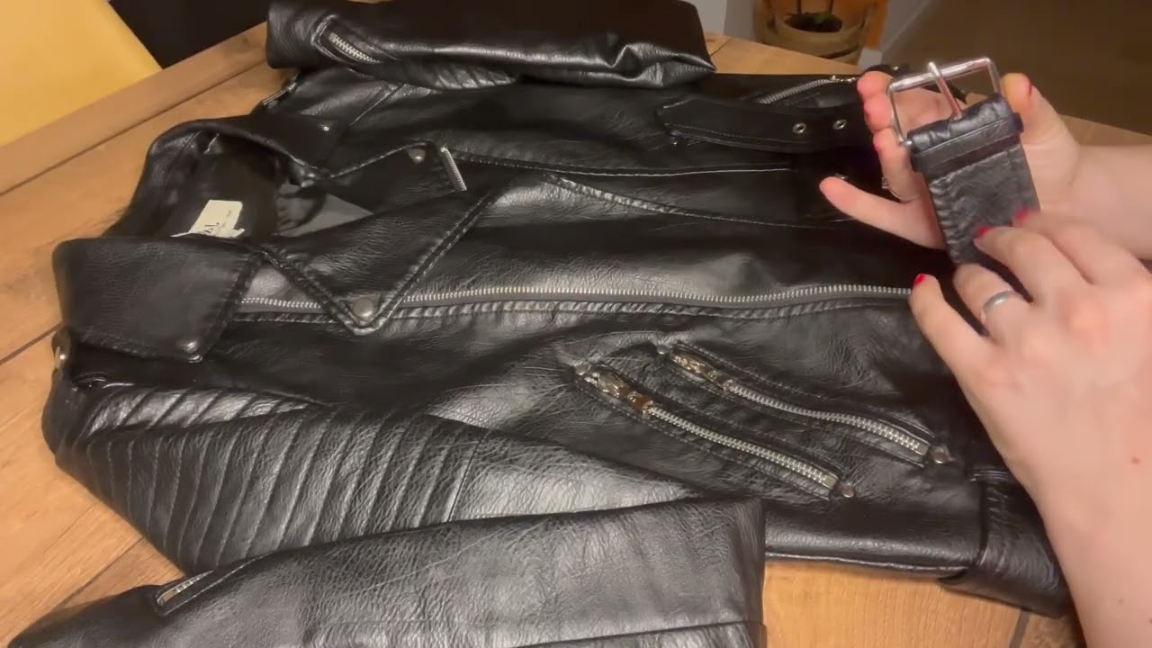 Zvuci kože i lagano šaputanje😍