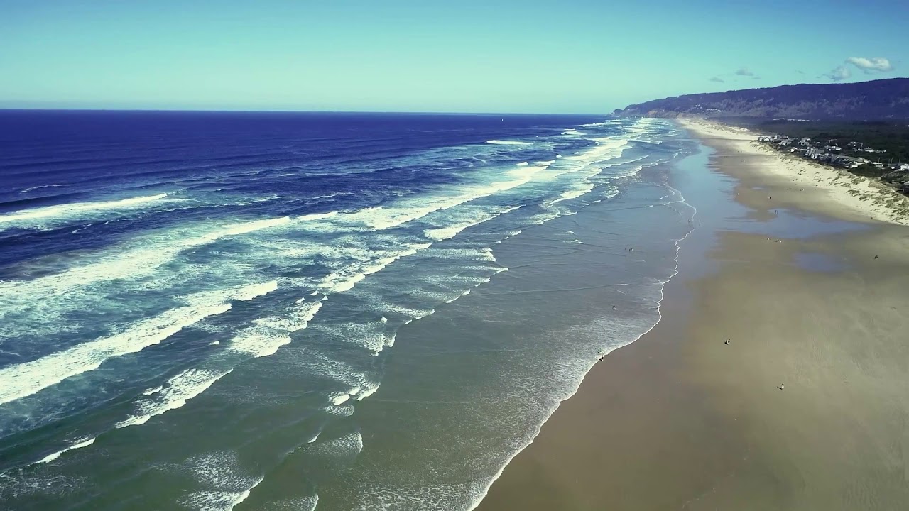 Run in beach - YouTube