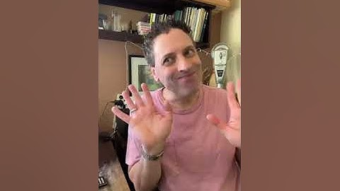 Should your script have a nice cover? Screenwriting Tips & Advice from Writer Michael Jamin