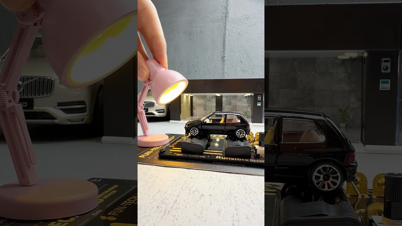 Renault Clio 1:64 Scale Diecast Model Car Review 