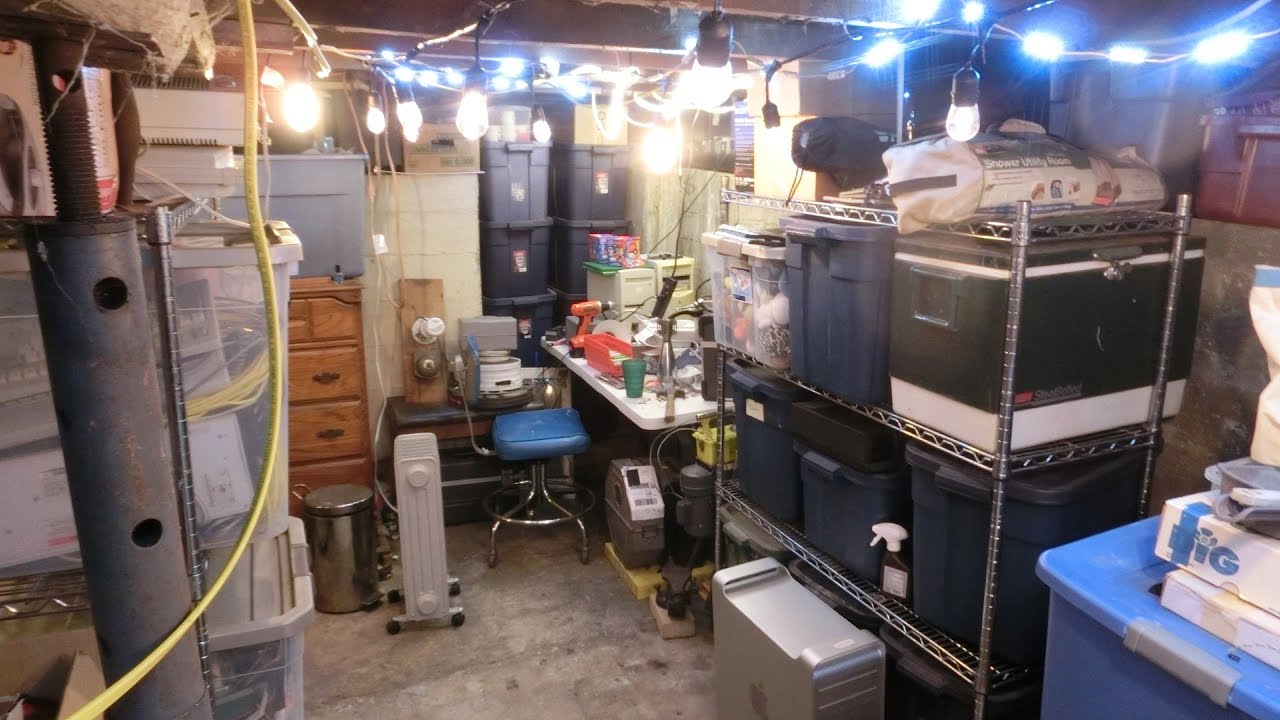 Random Basement Random Bits 0158: The Basement becomes a Workshop! - YouTube