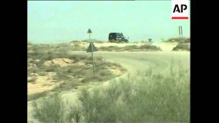 Israel approves construction of fences on its border with Egypt; Barak reax