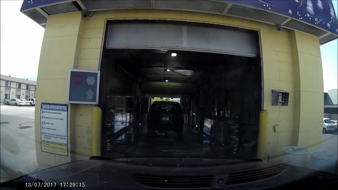 AWESOME! Drive-Thru Car Wash At 32X Sped Up - YouTube