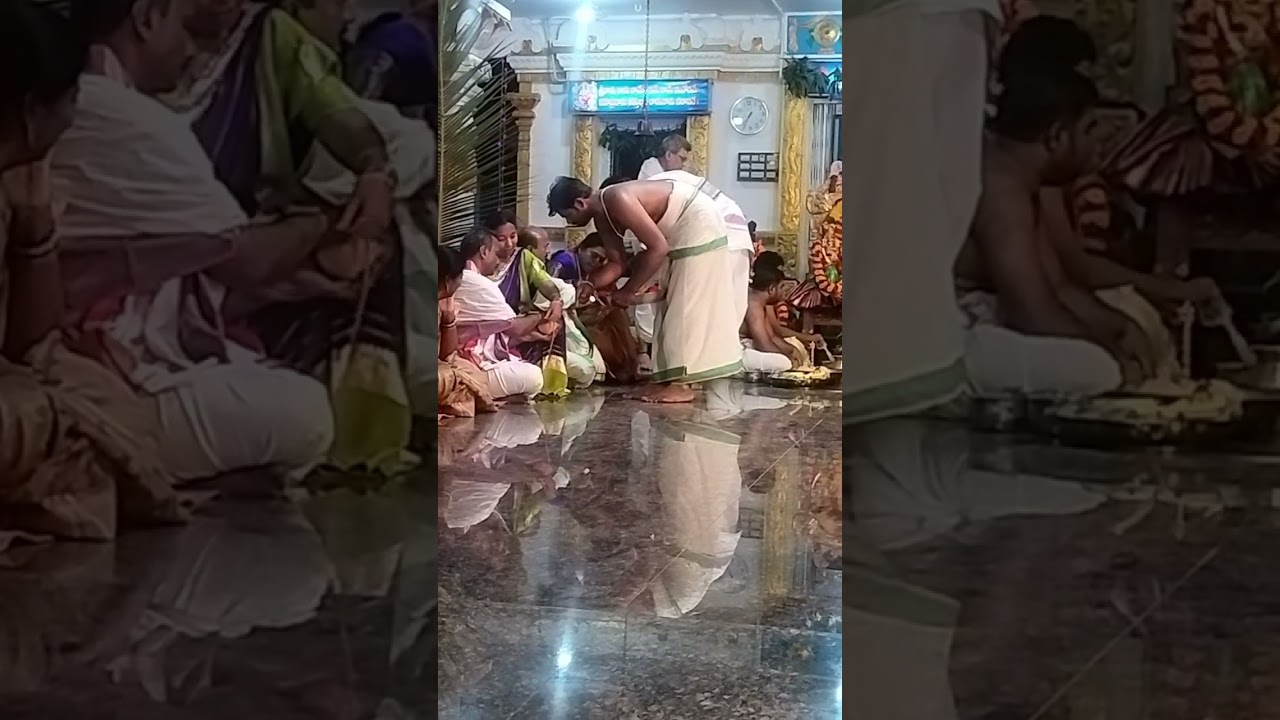 బ్రహ్మోత్సవాలలో భాగంగా మొదటి రోజు కంకణ ధారణ