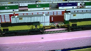 Custom Weathered and Detailed Atlas C424 Reading 5201 and 5207 with Tsunami Sound