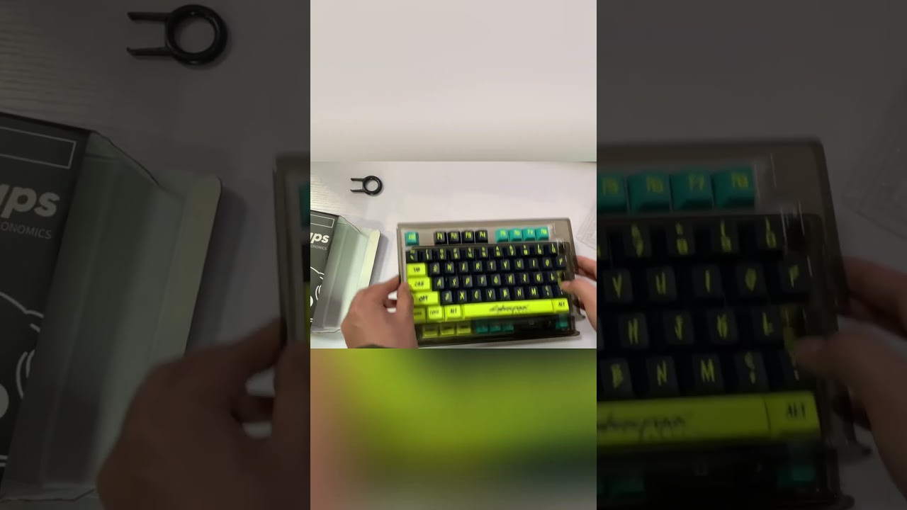 130 Keys Cyberpunk Theme PBT Keycaps 