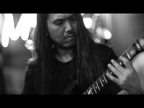 อยากร้องดังดัง - Dezember (One Night in Korat) live at Manhattan Bar