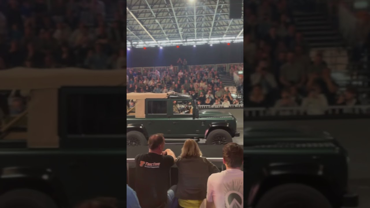 $350.000 LS powered Land Rover 