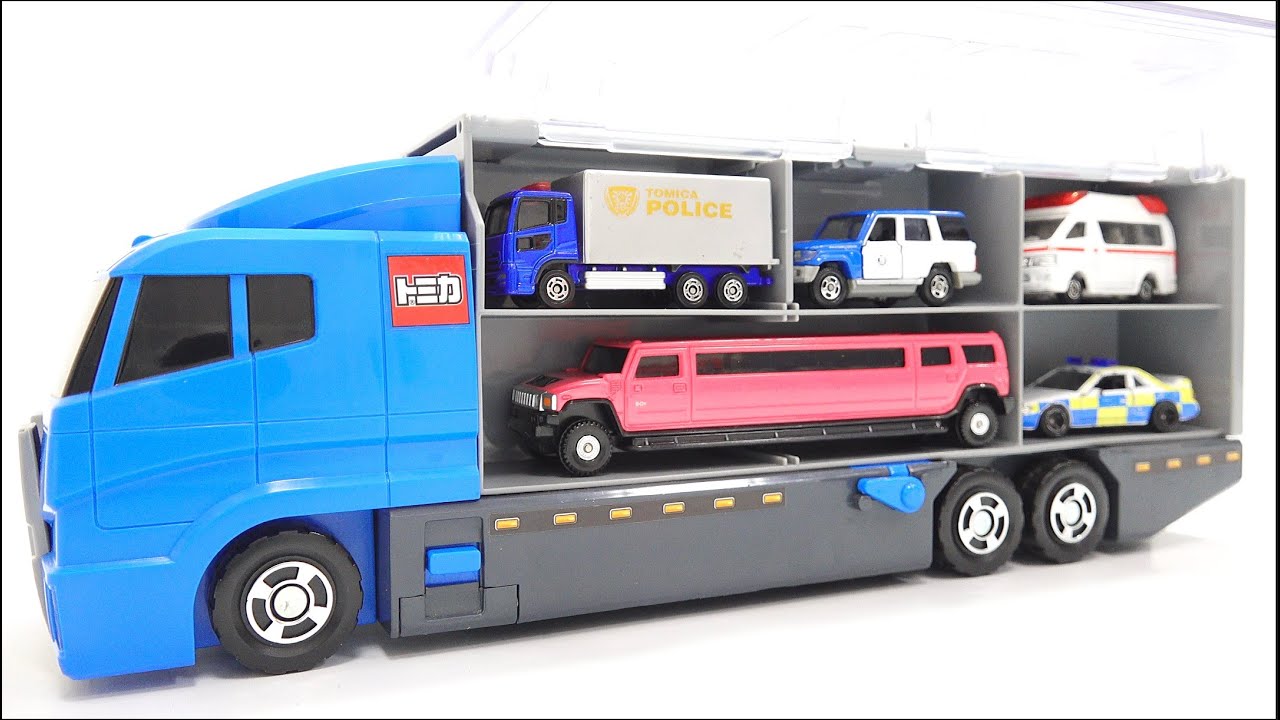 トミカ☆トミカのミニカーを開封してコンボイへ収納をする。