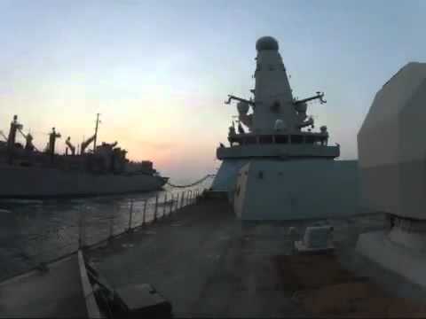 HMS Dragon conducts RAS with USNS Rainier (14 August 2013)