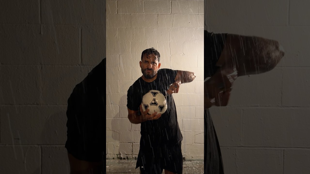 When I see people in love ⚽️✂️￼