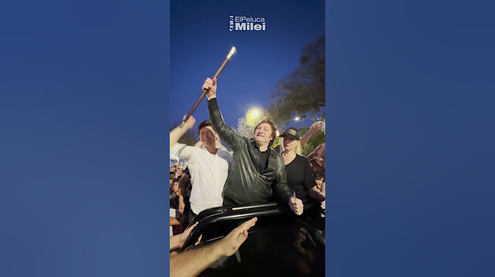 MILEI SE EMOCIONÓ CON EL BASTÓN PRESIDENCIAL