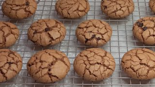 كوكيز الوصفة الاصلية مقرمش من برا وطري من الداخل راح تحبوه كبار وصغار  cookies