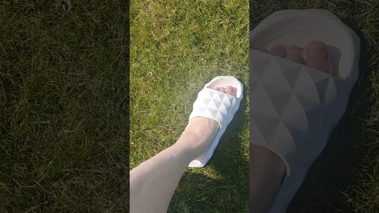 Diamond-shaped summer slides: a must-have