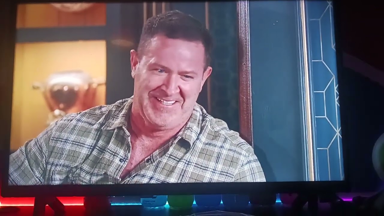 Fair city Damien halpin leaves