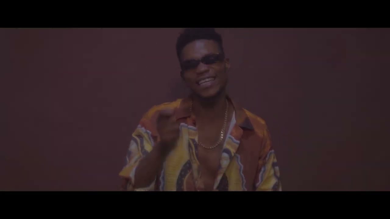 Theodie - Mwambuyi (Clip Officiel)