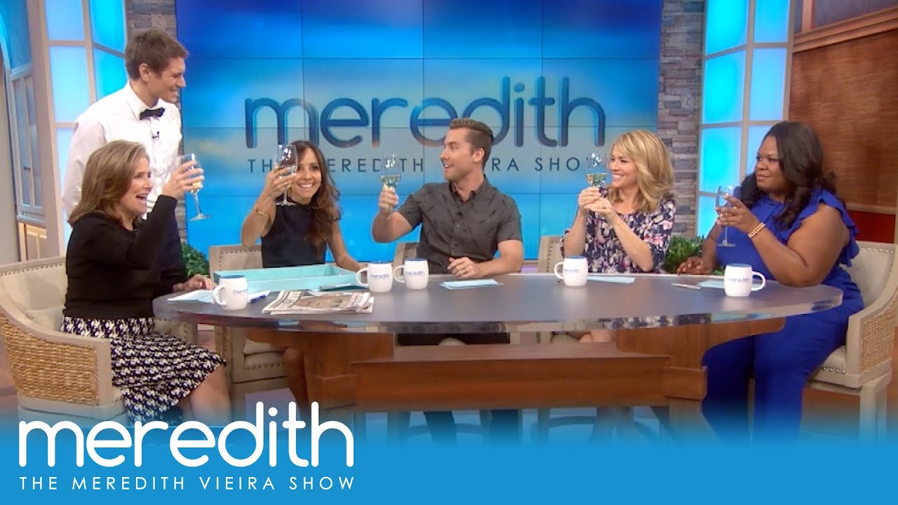 A Bittersweet Announcement From Meredith | The Meredith Vieira Show