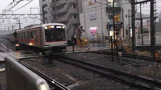 東急5050系4000番台4104編成各停湘南台行　二俣川駅到着