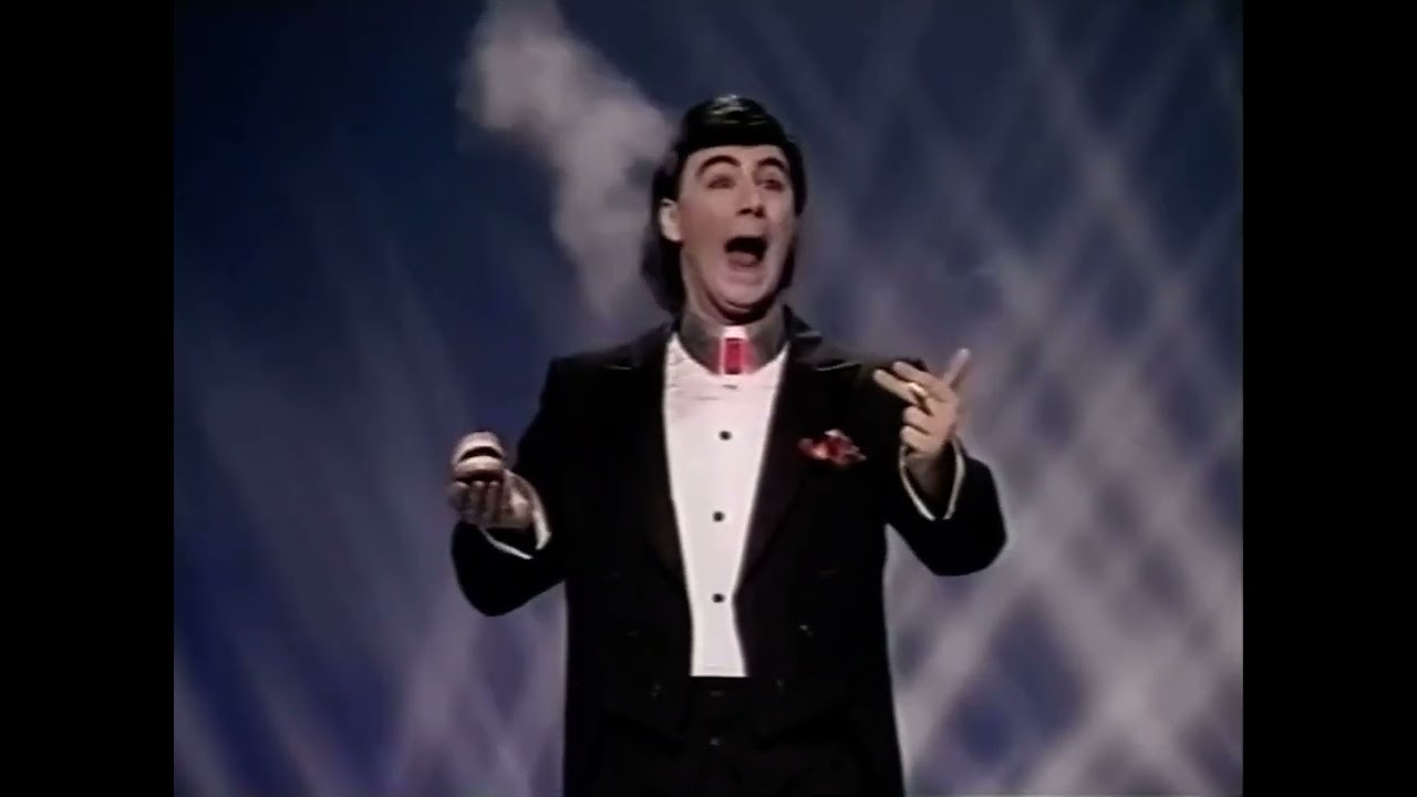 Mike Michaels Mechanical Magician Paul Daniels Magic show 1992