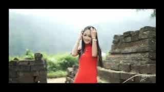 Safira Inema DJ Kentrung - Gaun Merah