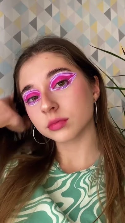 Рил: она любила четкие линии 💗#beauty #makeup #shortvideo #shorts # ...