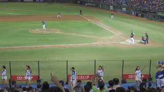 C0058 20190720 , 六下 , 林泓育:中外野方向飛球被接殺,二出局。(三星獅啦啦隊 應援) (李受真、權素英、張寭元、安志晟)