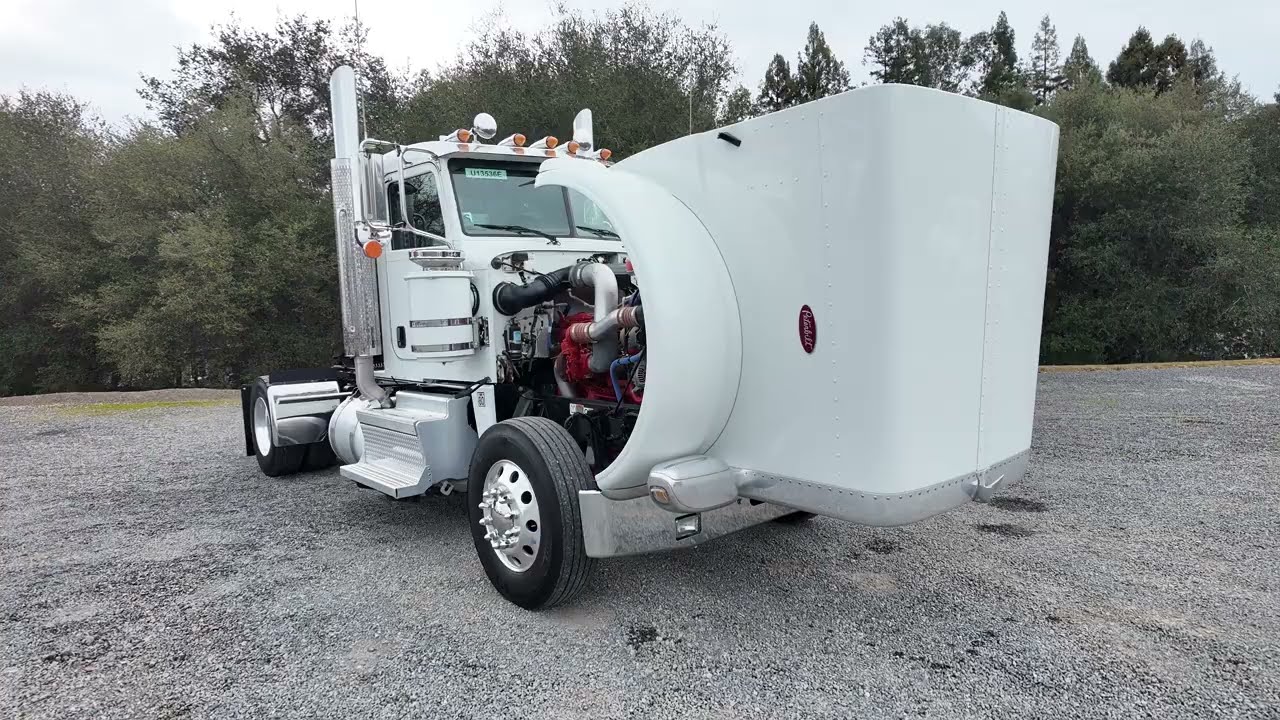 2024 Peterbilt 389 2 Axle Tractor-U13536E