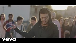 Miniatura del video "Lele - Cosi com'è (Official Video)"