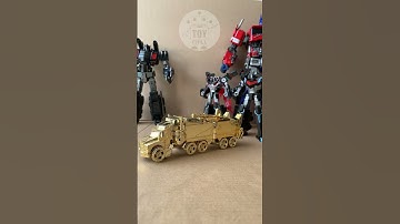 Stop Motion Optimus Prime chase scene 变形金刚玩具 トランスフォーマー #shorts #transformers