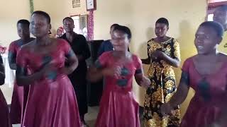 Yesu Mwami Wacu By Umusingi Choir Adepr Mushubati Live Concert.