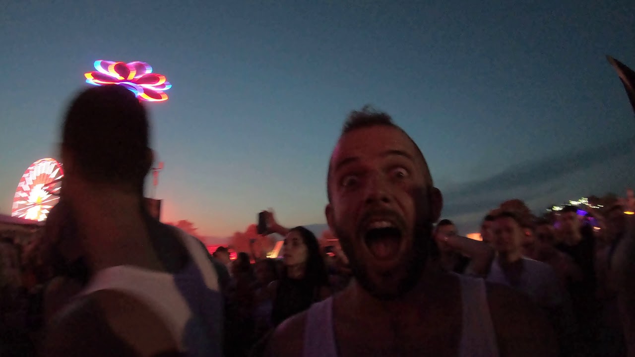 Armin Van Buuren La Résistance De L Amour